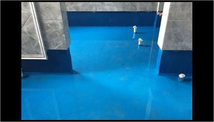 专业工人给卫生间做防水，若不是亲眼所见，一辈子都不会懂！