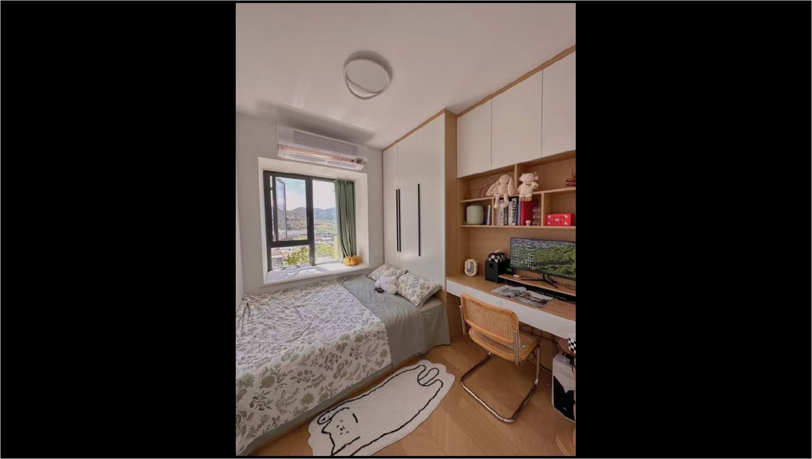 cebdf3b949fd46b41e2b2488a2ef7c8