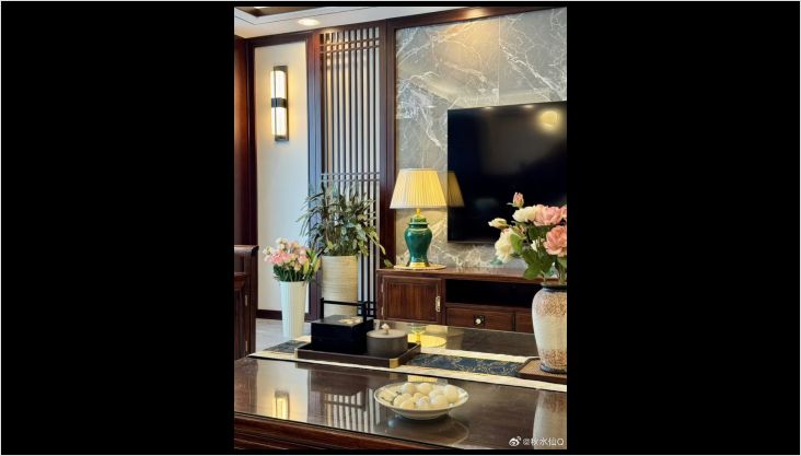 8351e3a5c34da54f9f49953dedd6ed64